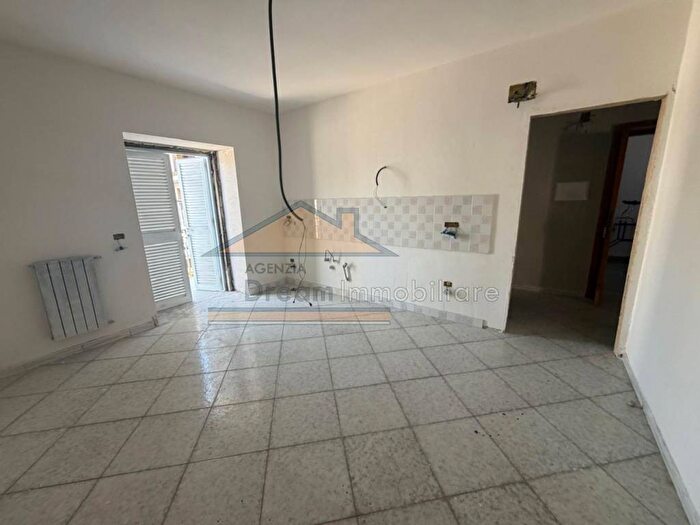 Appartamento bilocale in affitto in Via Spazzilli, Monaci, Giugliano in Campania