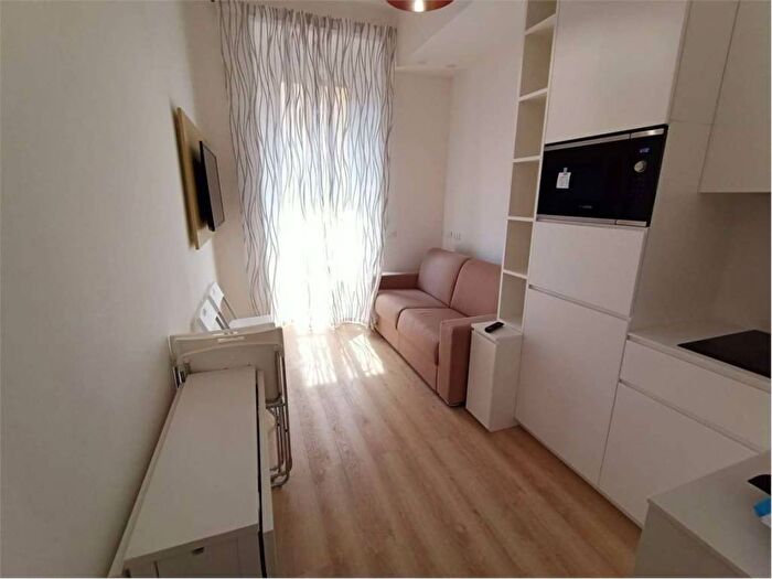 Appartamento trilocale in affitto in Bovisa, Milano