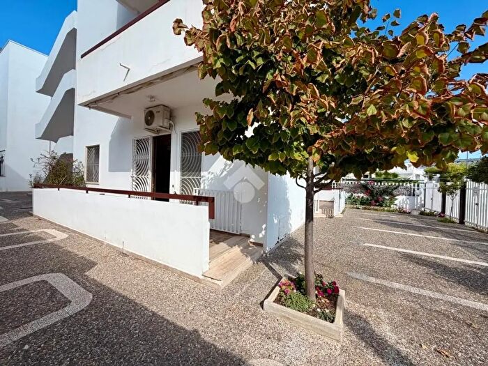 Appartamento trilocale in vendita in Viale Orsa Maggiore, Gallipoli