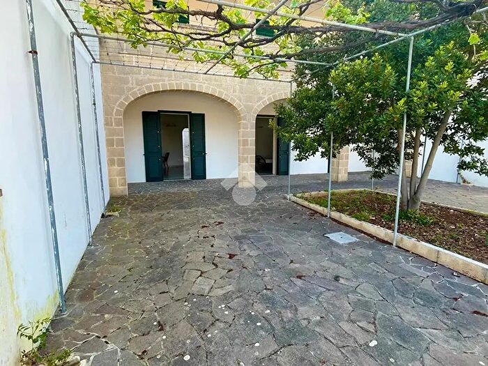 Casa con 6 locali in vendita in Via a Colaianni, Ugento