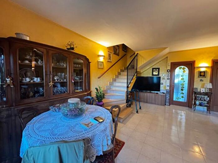 Appartamento quadrilocale in vendita in Guidonia Montecelio