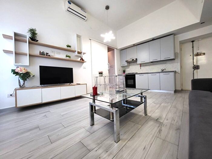 Appartamento bilocale in affitto in Via Pellegrino Rossi, Affori, Milano