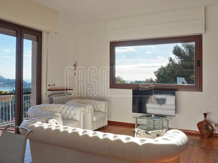 Casa con 5 locali in affitto in Via Pianelloni, Baia Blu Pozzuolo Tre Strade, Lerici