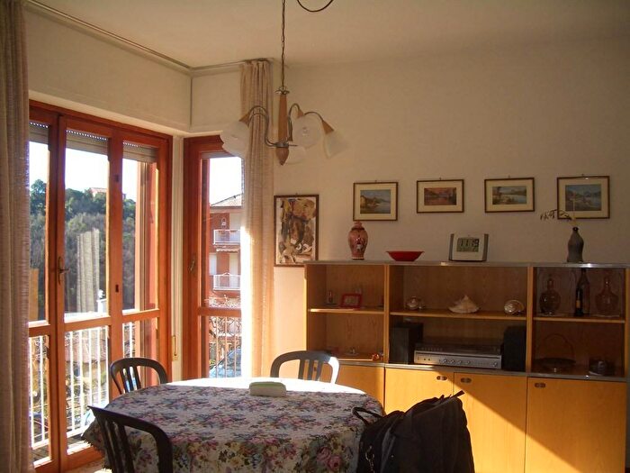 Appartamento trilocale in affitto in Parco Casale Castello dei Sogni, Rapallo