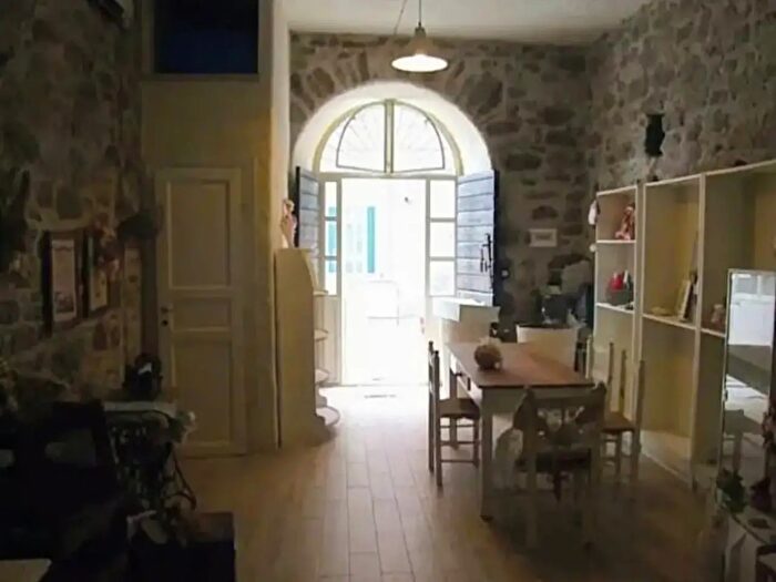 Appartamento monolocale in vendita in Via Garibaldi, Olevano Romano