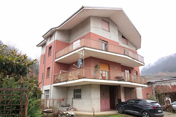 Appartamento quadrilocale in vendita in Monteu Roero