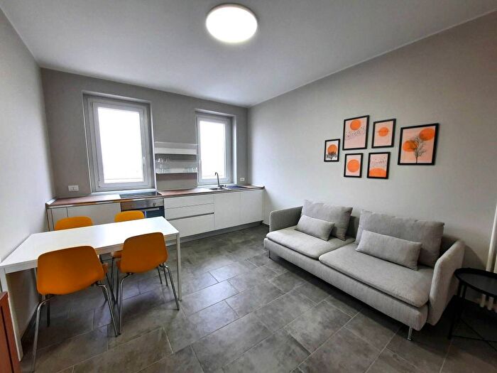 Appartamento bilocale in affitto in Via Spezia, Famagosta, Milano