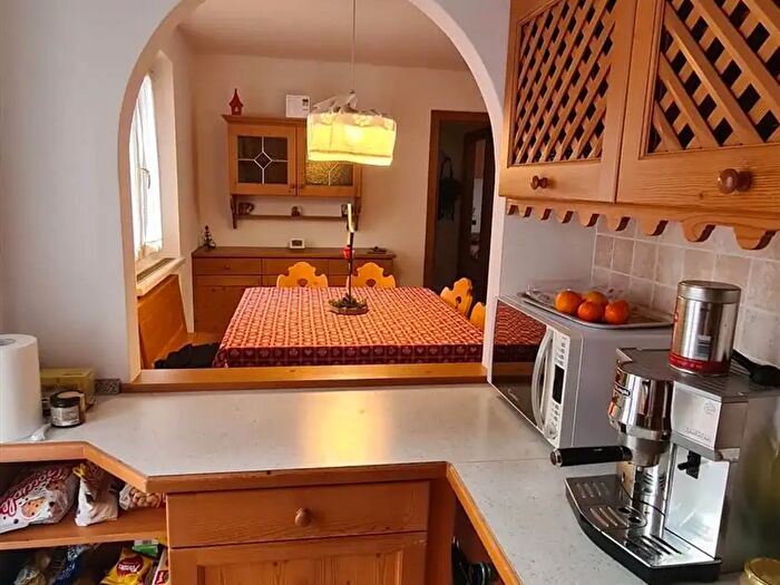 Appartamento quadrilocale in affitto in Via De Costa, Canazei