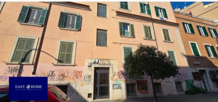 Appartamento bilocale in vendita in Via Pesaro, Roma