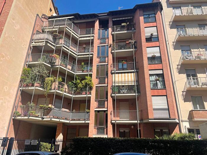 Appartamento con 5 locali in affitto in Via Le Chiuse, San Donato, Torino