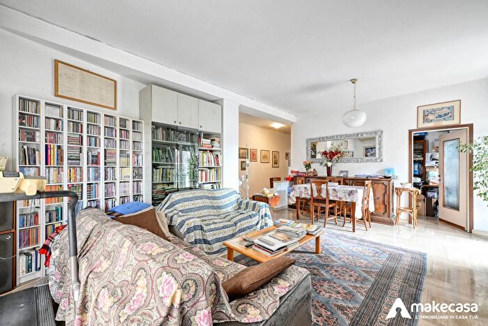 Appartamento quadrilocale in vendita in Via Fratelli Cervi, San Giuliano Milanese