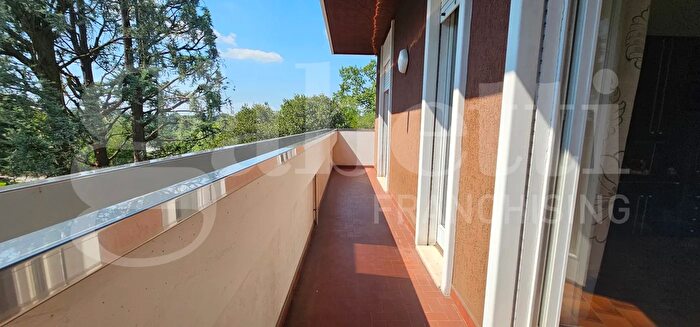 Appartamento trilocale in vendita in Via Arbusta, Turbigo