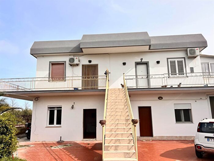 Appartamento quadrilocale in vendita in Via Lido, Sciacca