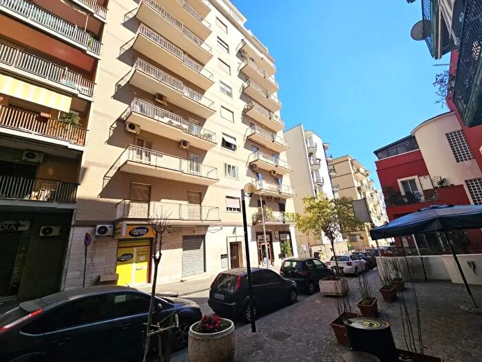 Appartamento trilocale in vendita in Via Pasquale Fusco, Torre Annunziata