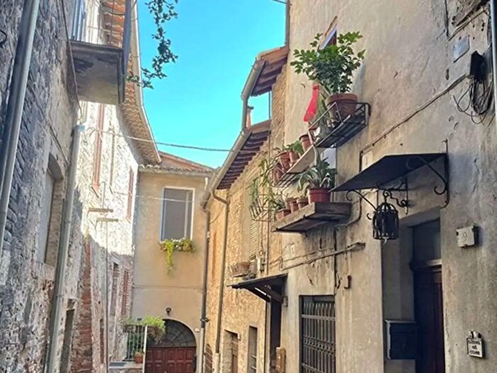 Casa con 5 locali in vendita in dei Bolognini, Todi