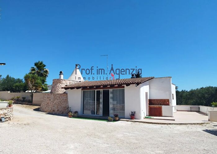 Casa quadrilocale in vendita in Carovigno