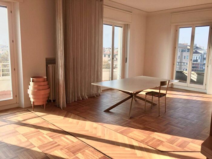 Casa trilocale in affitto in Piazzale Paolo Gorini, Città Studi, Milano