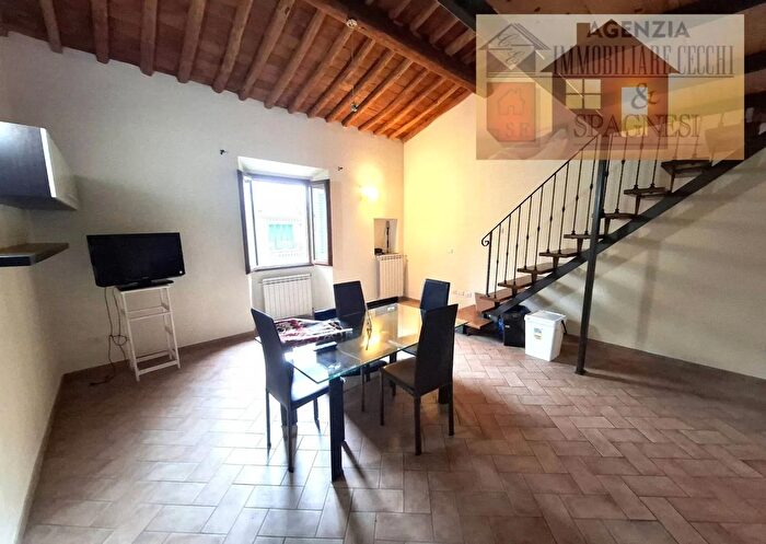 Appartamento bilocale in vendita in Piazza Piave Lastra a Signa, Lastra A Signa