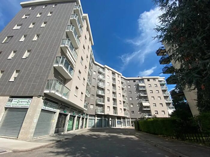 Appartamento monolocale in vendita in Via Zurigo, Milano