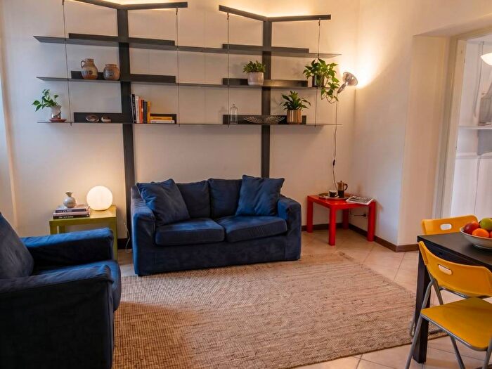 Appartamento bilocale in affitto in Via Cerano, Solari, Milano