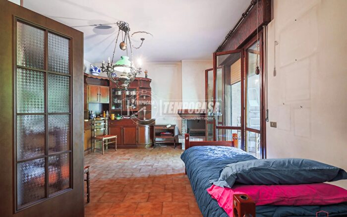 Casa con 6 locali in vendita in Via Diego Valeri, Ravenna