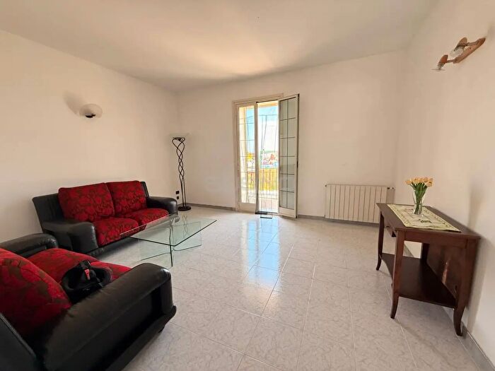 Appartamento trilocale in vendita in Via Calabria, Siracusa