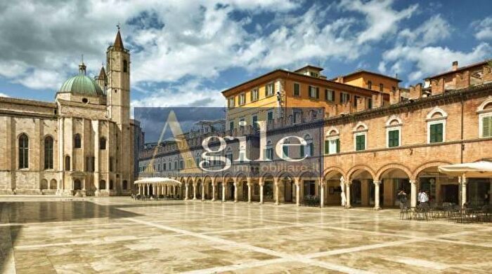 Appartamento bilocale in vendita in Via del Crocefisso, Ascoli Piceno