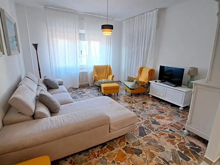 Appartamento quadrilocale in affitto in Rosignano Marittimo