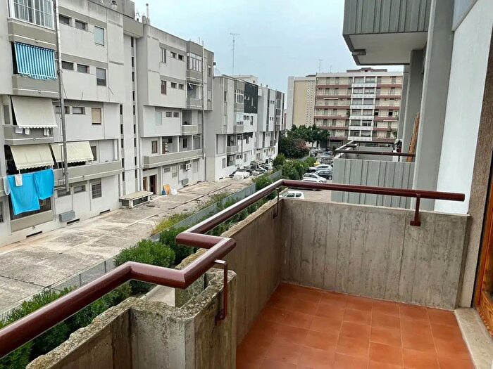 Appartamento bilocale in affitto in Via Vecchia Frigole, Lecce