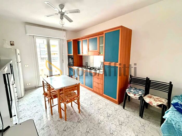 Appartamento trilocale in affitto in Via dei Piceni, Martinsicuro