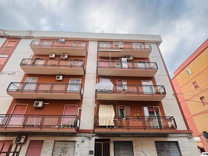 Appartamento con 5 locali in vendita in Via Luigi Pirandello, Augusta