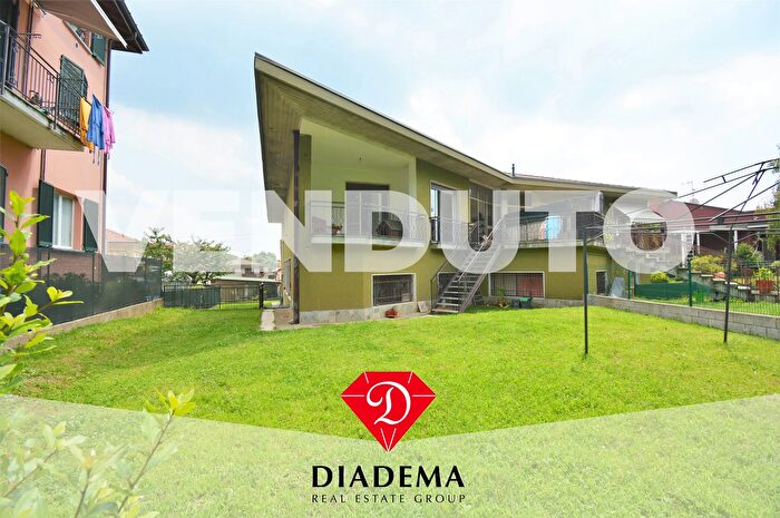 Casa quadrilocale in vendita in Via XXVI Agosto, Morazzone