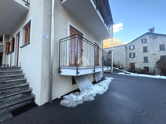 Appartamento bilocale in affitto in Via Venticinque Aprile, Valdidentro