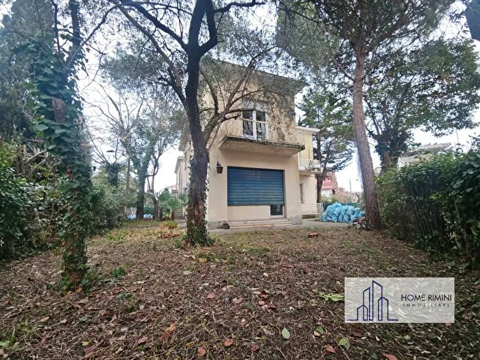 Appartamento bilocale in vendita in Via Siclia, Rimini