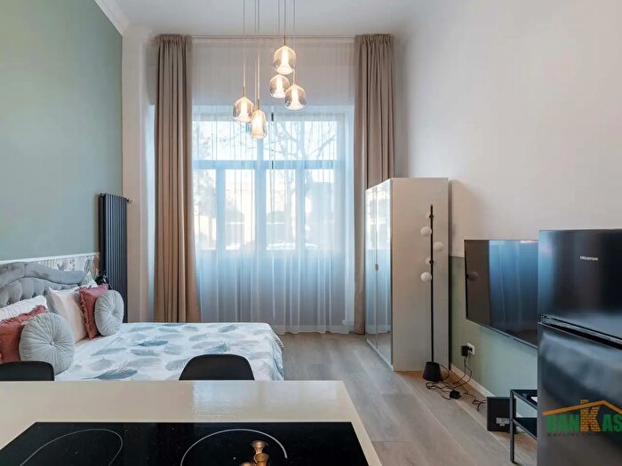 Appartamento monolocale in vendita in Via Errico Petrella, Milano