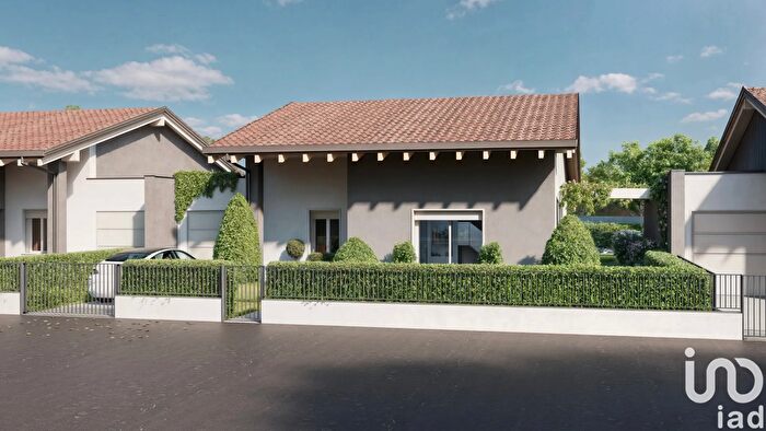 Casa quadrilocale in vendita in Via Damaso, Medole