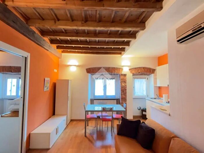Appartamento bilocale in affitto in Corso Camillo Benso Cavour, Pavia