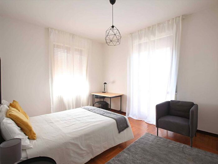 Appartamento con 6 locali in affitto in Via Privata Mauro Rota, Greco Segnano, Milano