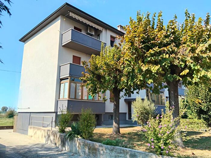 Appartamento trilocale in vendita in Via Giuseppe Bassi, Lippo, Calderara di Reno