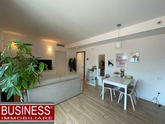Appartamento bilocale in affitto in Viale Monza, Precotto, Milano