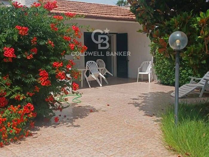 Casa trilocale in affitto in Contrada Rosa Marina, Ostuni Costa, Ostuni