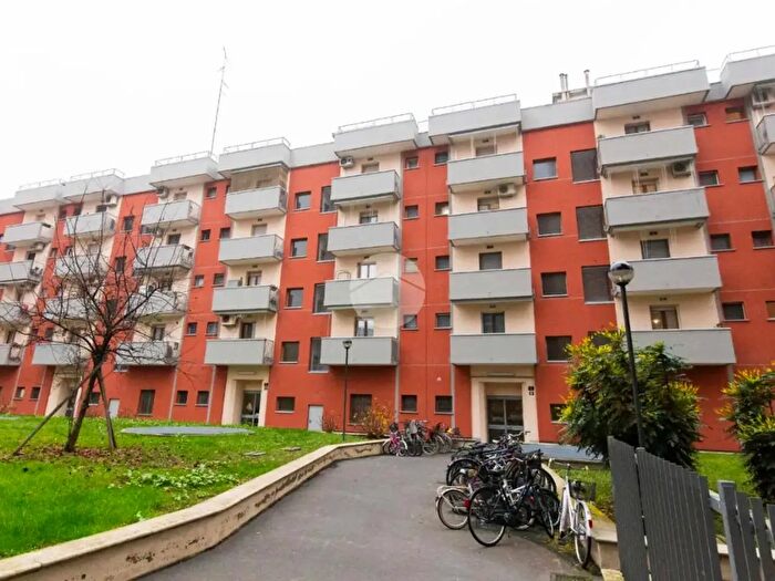 Appartamento bilocale in vendita in Via Nikolayeska, Milano