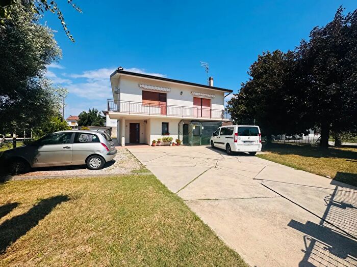 Casa monolocale in vendita in Ruda