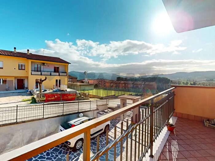 Appartamento trilocale in vendita in Via Palmiro Togliatti, Magione
