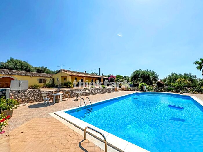 Casa con 7 locali in vendita in StrScala di Gemmazza, Canicattini Bagni