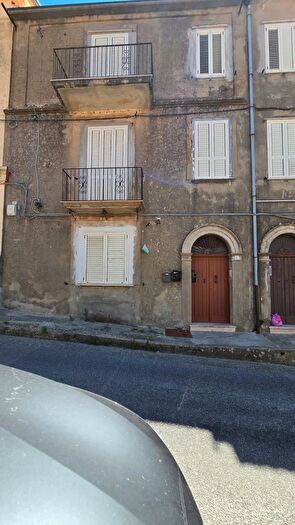 Appartamento trilocale in vendita in Via Giuseppe Mazzini, Montalto Uffugo