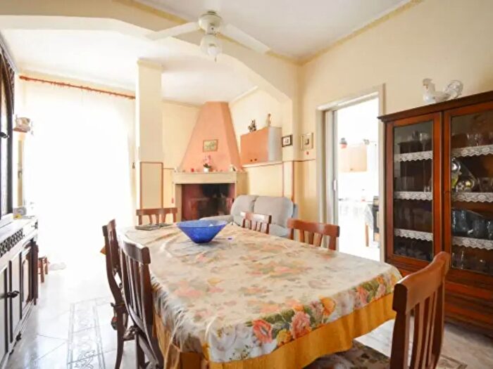 Appartamento con 6 locali in vendita in Latiano