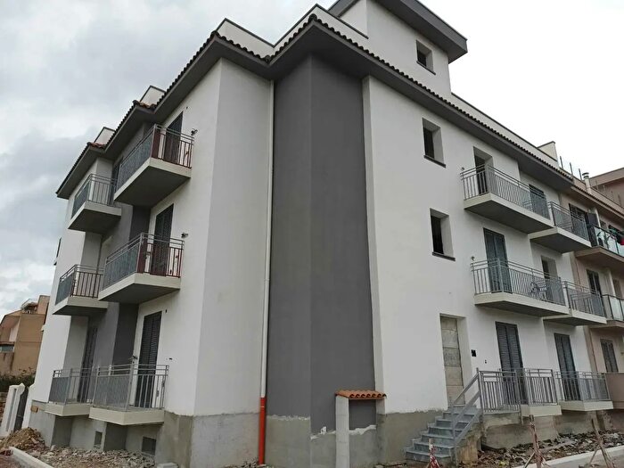 Appartamento trilocale in vendita in Via Enrico Fermi, Ficarazzi