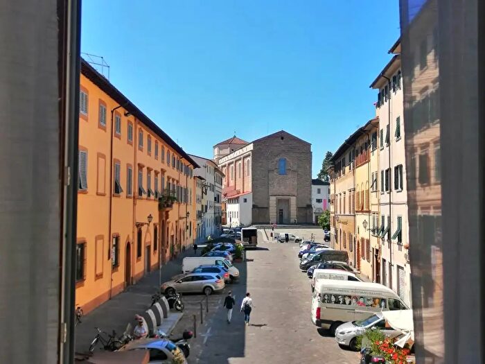 Appartamento bilocale in affitto in Borgo San Frediano, Firenze