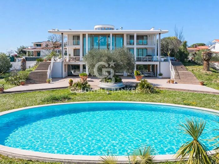 Casa con 18 locali in vendita in Via dei Salici, Pesaro